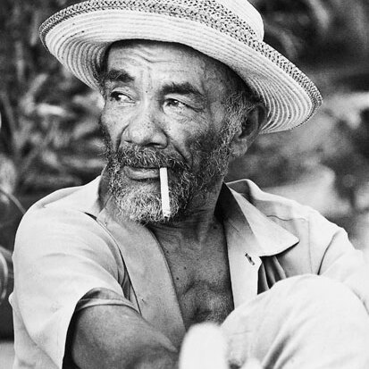 Estamos em constante processo de revis&atilde;o e amplia&ccedil;&atilde;o dos registros do acervo do Museu do Pontal para torn&aacute;-lo acess&iacute;vel online. As imagens est&atilde;o dispon&iacute;veis apenas para pesquisa. Qualquer outro uso dever&aacute; ser previamente autorizado. Para solicitar imagens de obras, exposi&ccedil;&otilde;es e eventos, entre em contato pelo email institucional@museudopontal.org.br