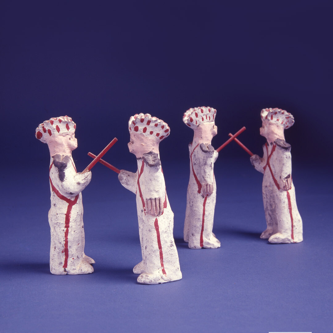 Estamos em constante processo de revisão e ampliação dos registros do acervo do Museu do Pontal para torná-lo acessível online. As imagens estão disponíveis apenas para pesquisa. Qualquer outro uso deverá ser previamente autorizado. Para solicitar imagens de obras, exposições e eventos, entre em contato pelo email institucional@museudopontal.org.br