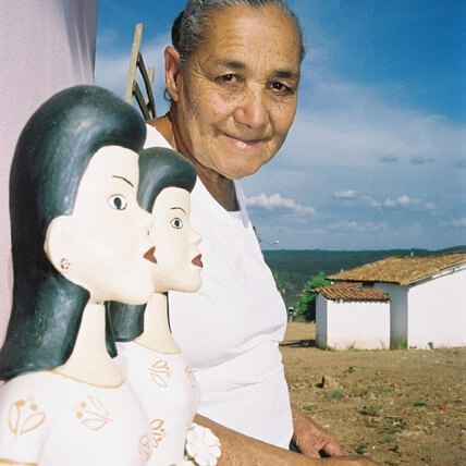 Estamos em constante processo de revisão e ampliação dos registros do acervo do Museu do Pontal para torná-lo acessível online. As imagens estão disponíveis apenas para pesquisa. Qualquer outro uso deverá ser previamente autorizado. Para solicitar imagens de obras, exposições e eventos, entre em contato pelo email institucional@museudopontal.org.br