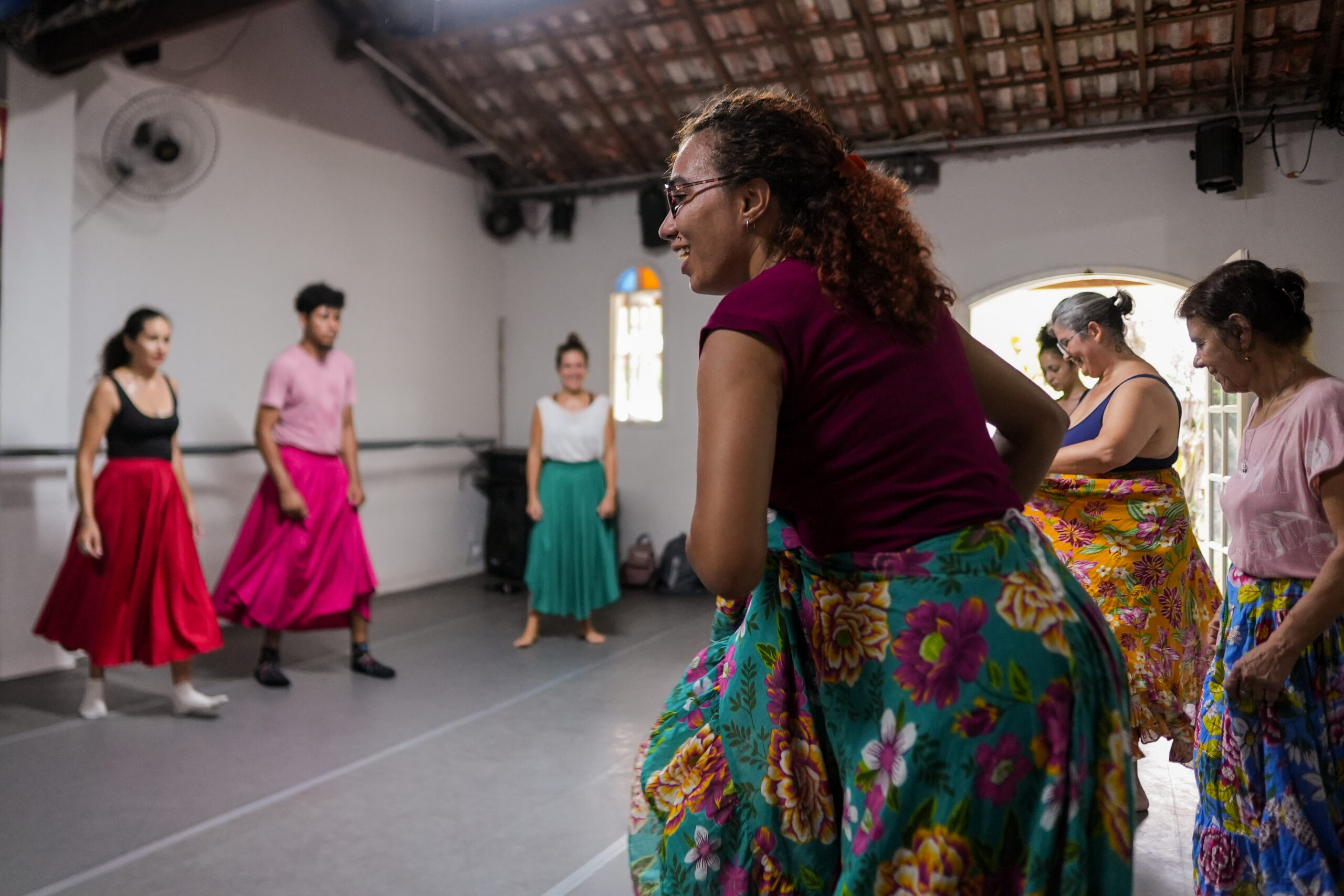 Onde o corpo canta, o tambor dança!