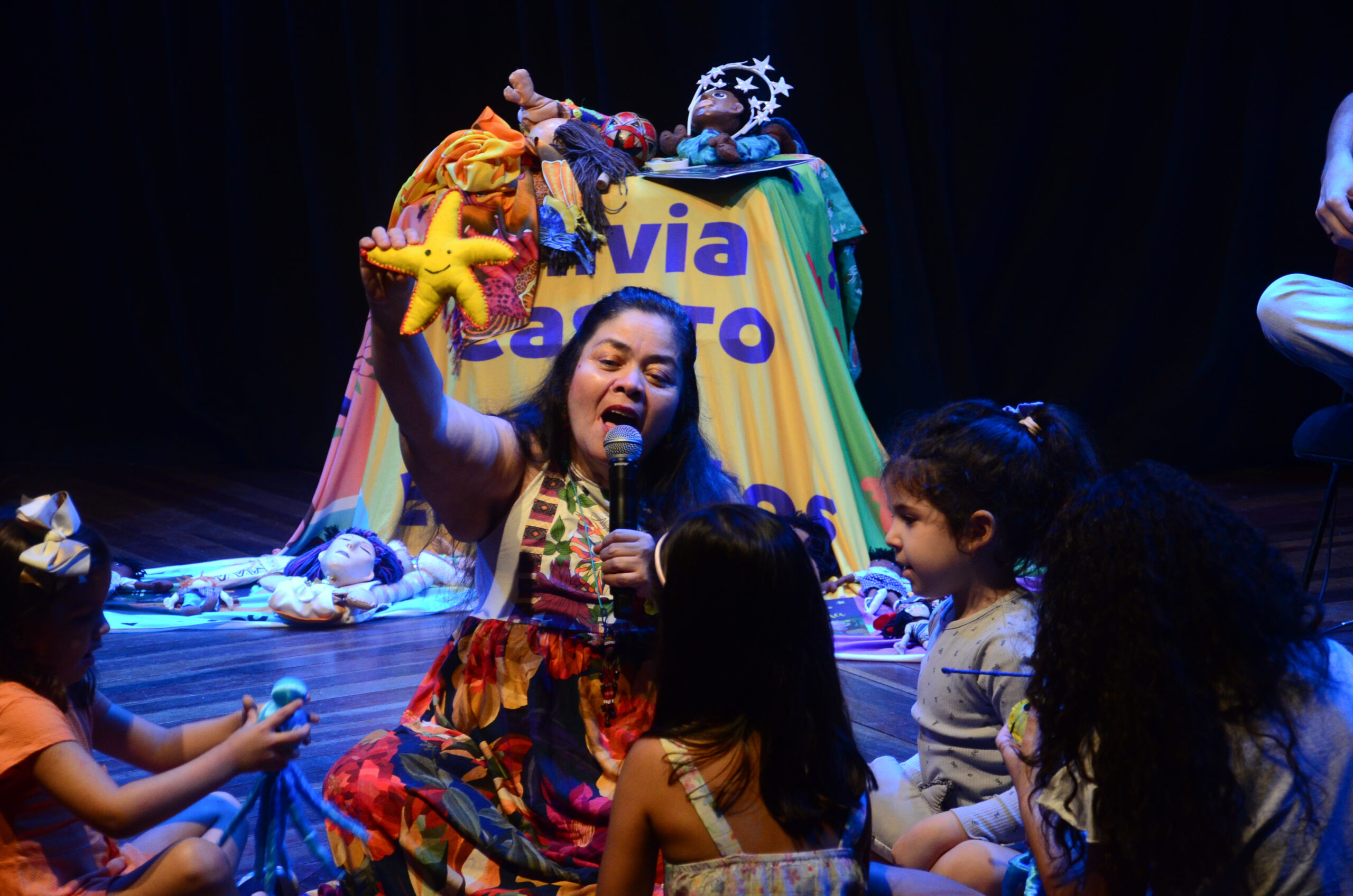 Em Cantos: uma festa brasileira, 16 de agosto, 16h